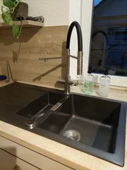 LivingTap-Armatur an der Küchenspüle